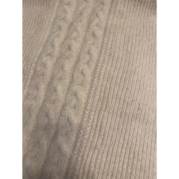 Aerie Cream Cable Knit Scarf Soft Warm Winter Accessory One Size - Picture 4 of 6